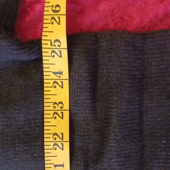 DOLLSKILL XL-XXL WIDOW BLACK VNECK LONG-SLEEVED SWEATER/PENTAGRAM CROSS - Picture 7 of 12